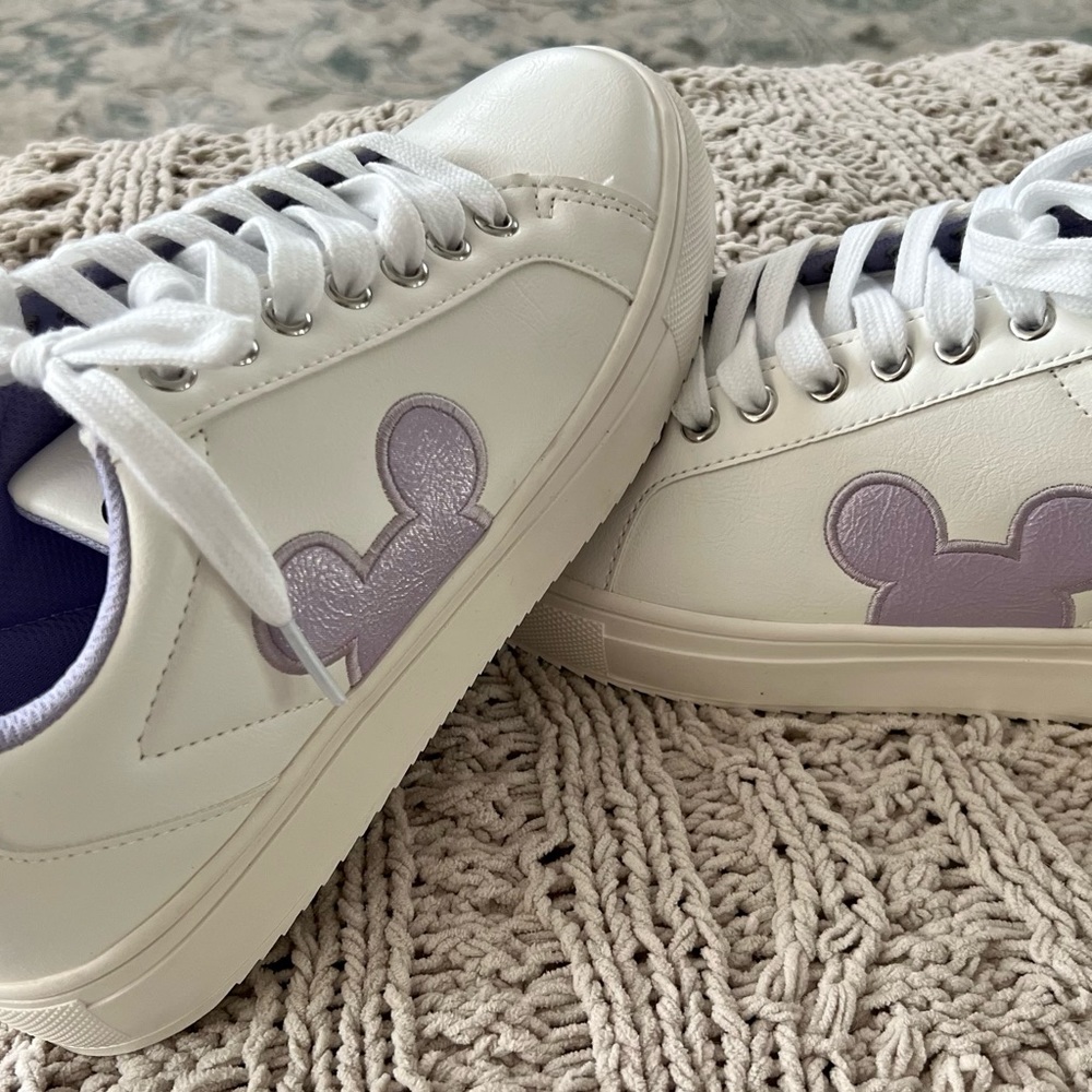 Disney Mickey Mouse Woman’s Tennis Shoes.      Size 8 - New without tags.